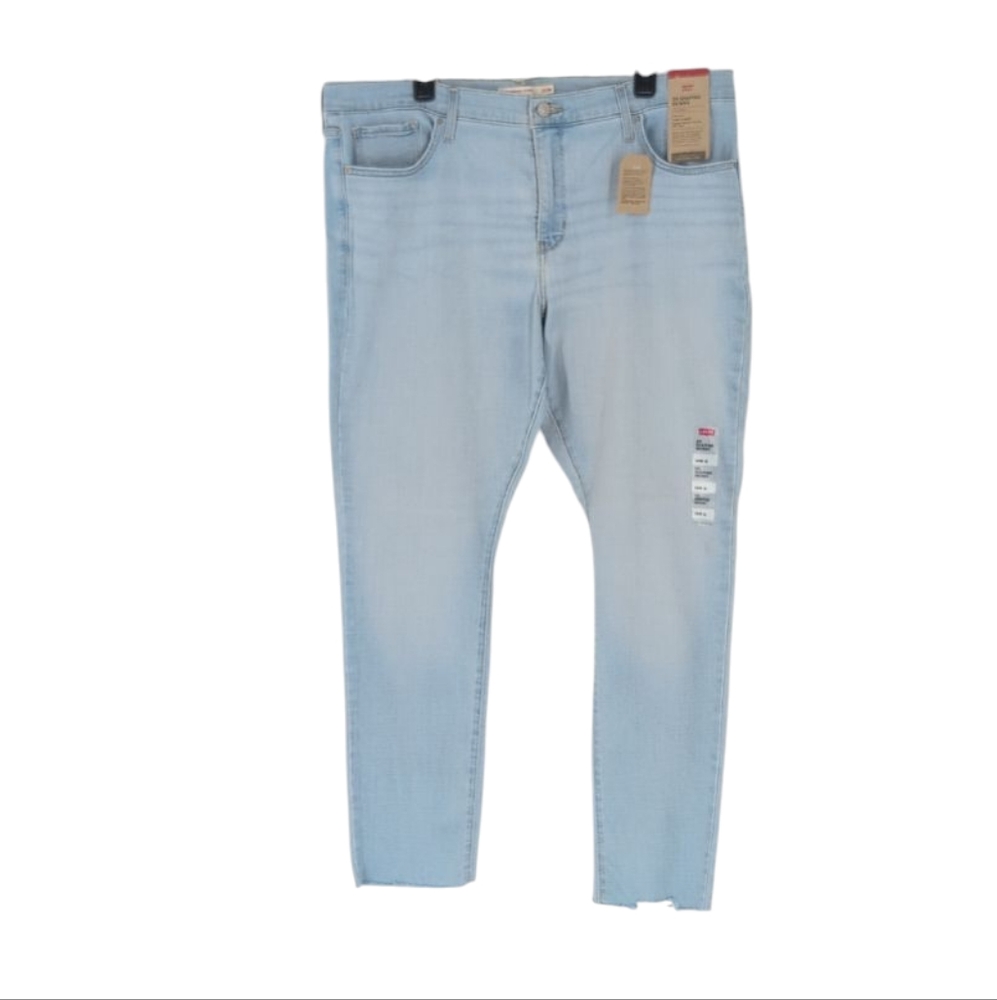 Levi 311 Shaping Skinny Jeans  NWT !